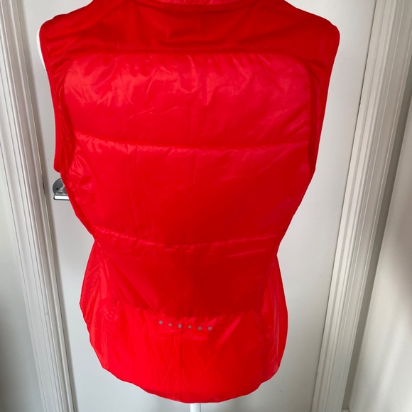 Nike Running Vest Size Large - Picture 7 of 7
